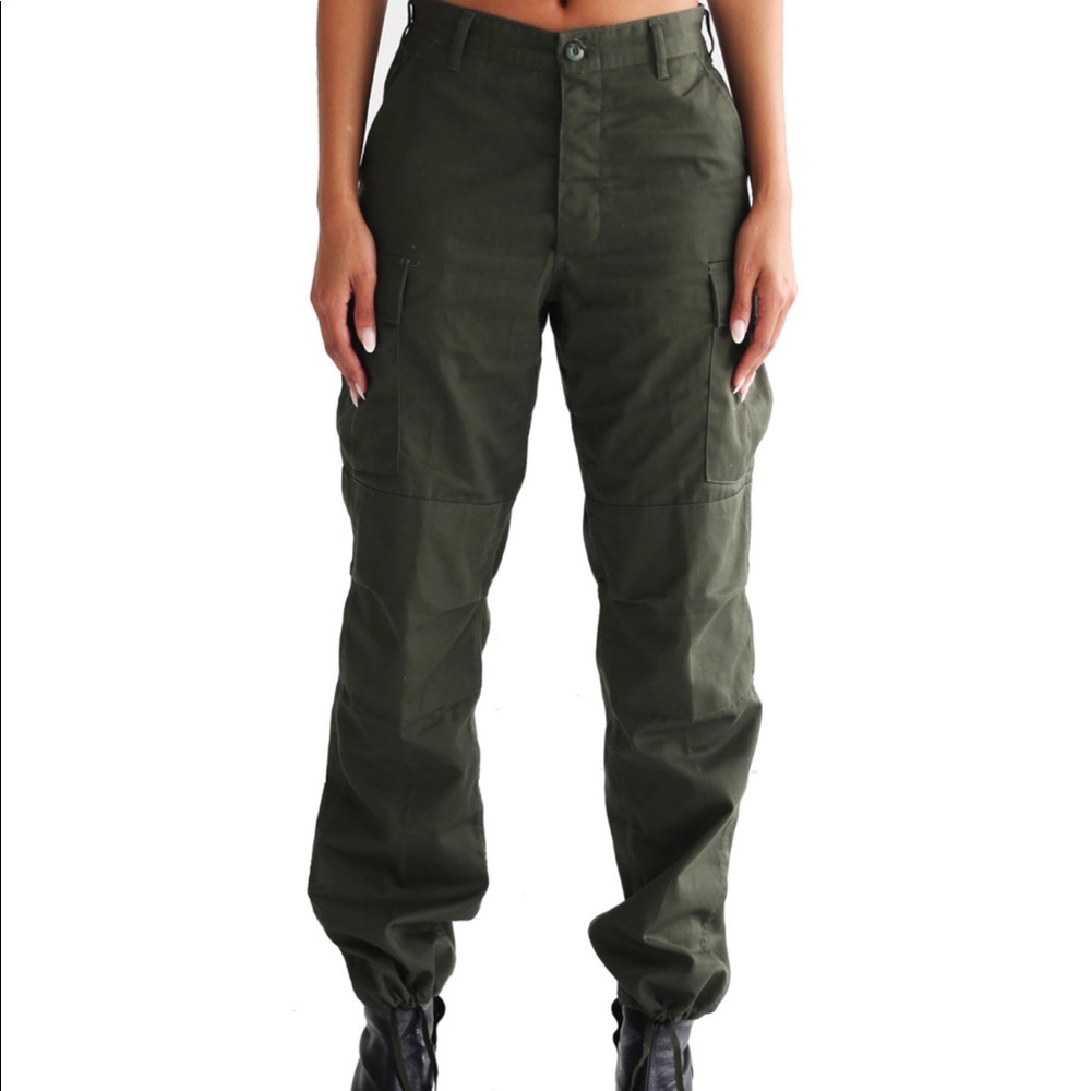 New, never work Local European Cargo Pants